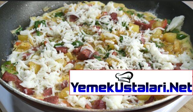 Sucuklu Patatesli Kaşarlı Yumurta