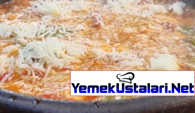 Sucuklu Kaşarlı Menemen Tarifi