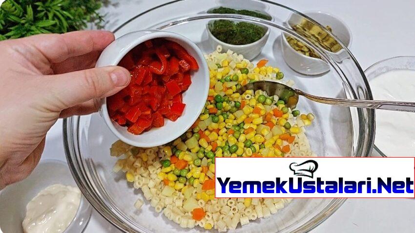 BU SALATA YEDİKÇE YEDİRİR, Köz Biberli Yoğurtlu  MAKARNA SALATASI  , DENEMEYEN KALMASIN